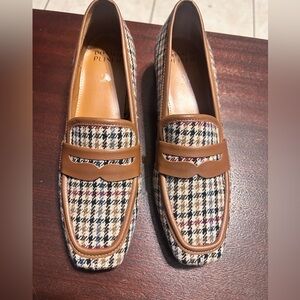 Donald J. Pliner Tan Leather-Trim Houndstooth Loafers